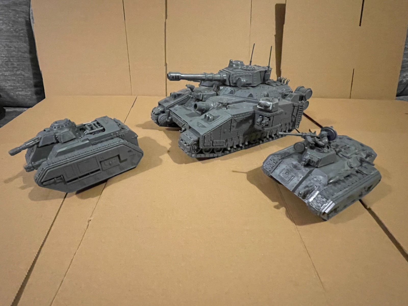 1 x Baneblade 1 x Hellhound 1 x Chimera UNPAINTED warhammer Astra Militarum 40k