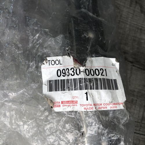 OEM OTC 09330-00021 Toyota Companion Flange Holding Tool - Picture 2 of 3