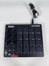 Akai Professional MPD218 16-Pad USB MIDI Pad ...