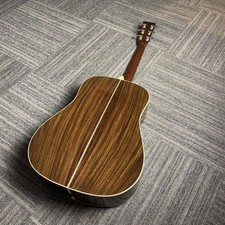Martin D-28 Standard Akustikgitarre Bund Verschleiß Riss Hals Delle Tonabnehmer