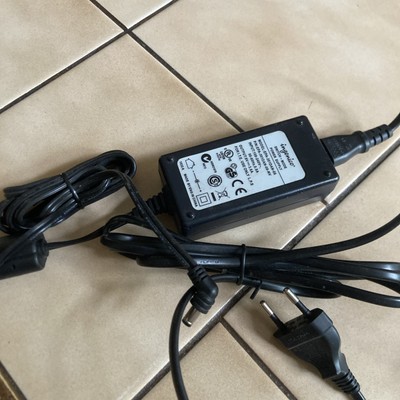 Ingenico Switch-Mode ITE Power Supply EPA-301DAN-08 @3A-301DA08-030 8V 3.6A PSU