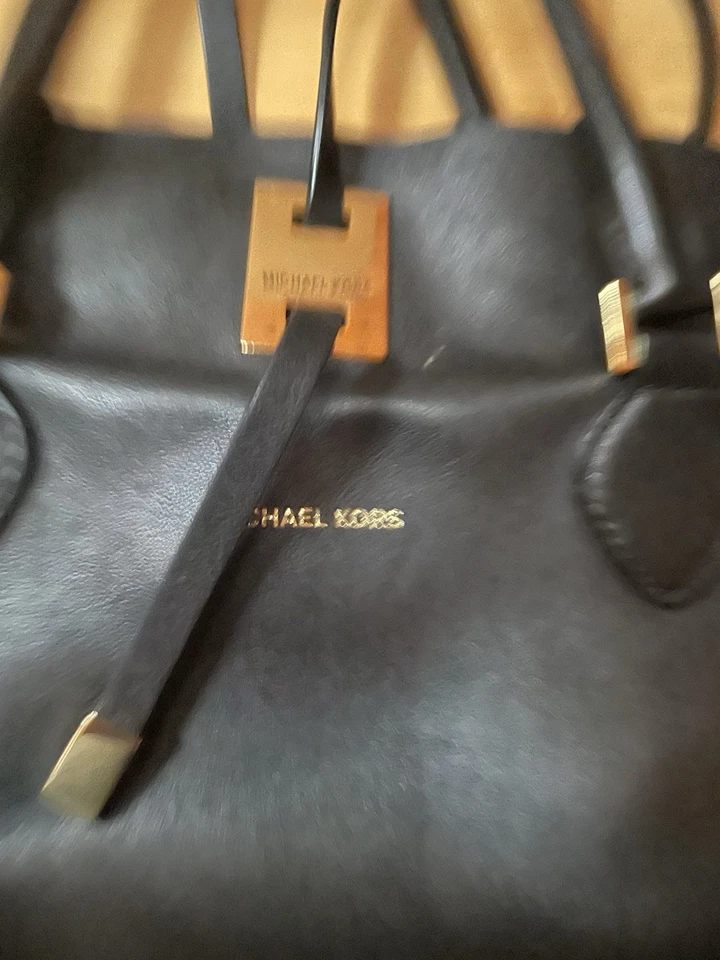 Michael Kors Collection Miranda Black Leather Tote Crossbody Bag Large - Image 3 of 4