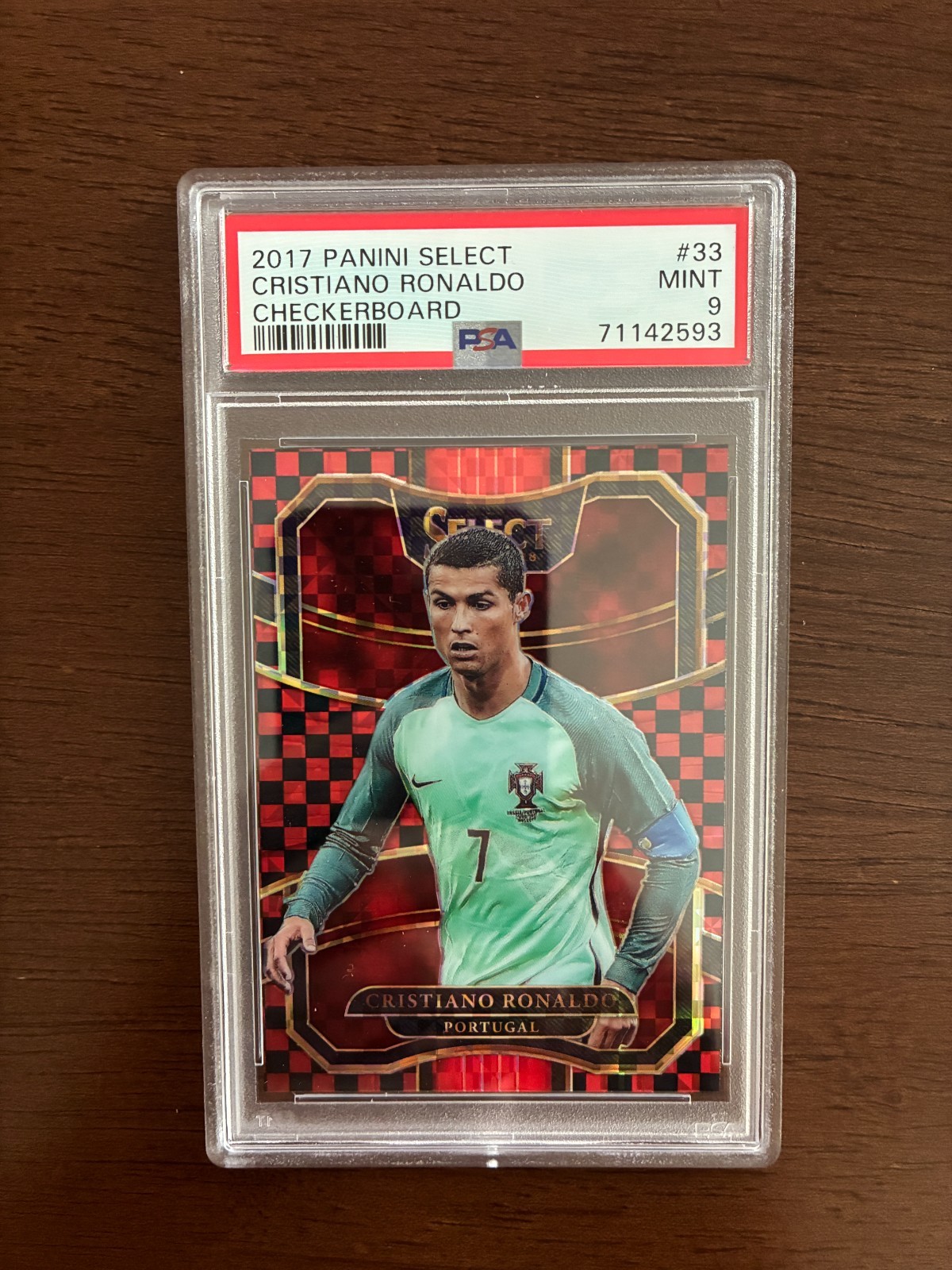 Panini 2017 Select Cristiano Ronaldo #33 Checkerboard Portugal PSA 9