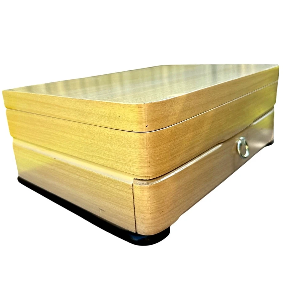 1847 MCM Rogers Bros 'Flair' 67-PC Plateado 7-PC Servicio de Ajuste de Lugar para 8 Foto 2 de 4