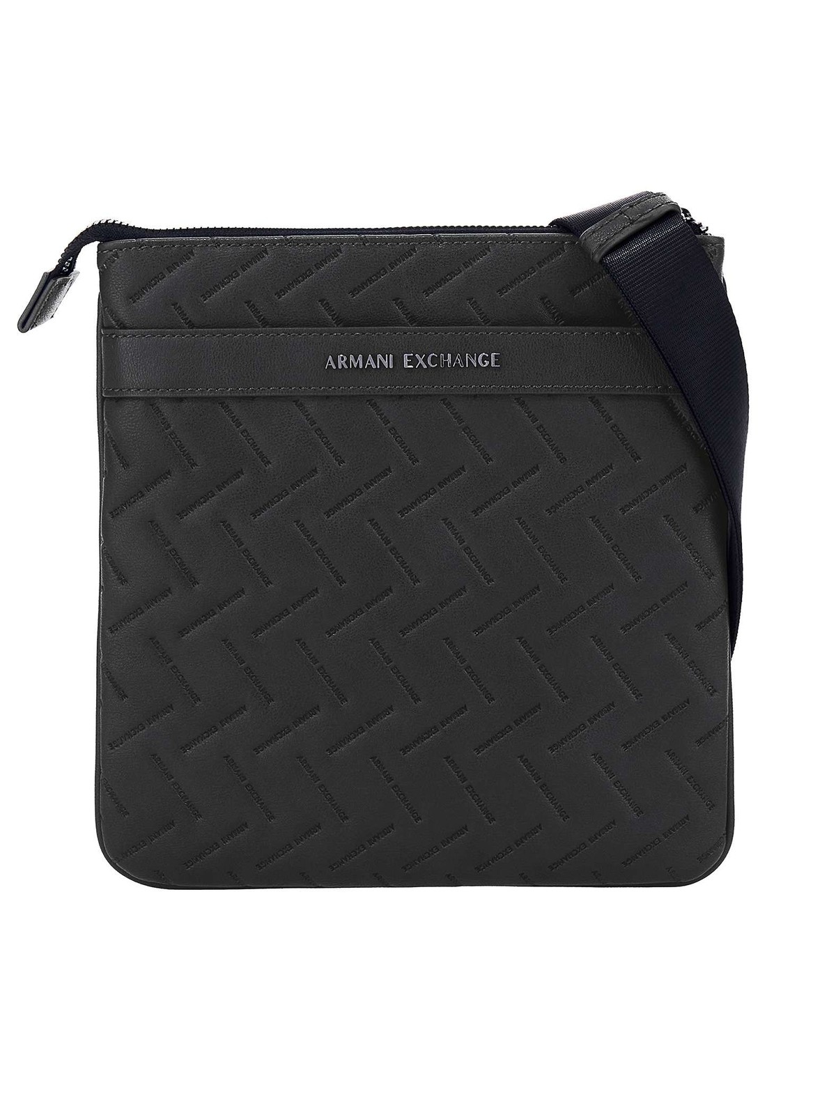 - Armani Exchange 21690₽