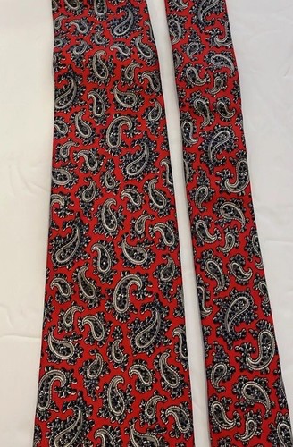 Vintage Atkinsons 100% Silk Men's Tie UK WB Courtyard Collection Red Grey - Picture 4 of 13