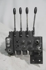 Hydra-Fab Mobile HFM350 directional control valve