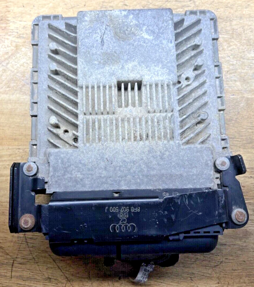 Audi Q7 2012 motor ECM de 3,0 L módulo de control informático ECU Simos 8,33 4L0910551J Foto 2 de 4