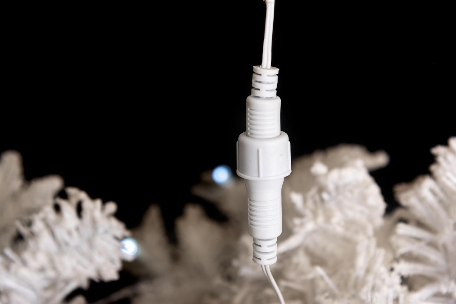 Pre Lit White Christmas tree Frosted Pines Artificial Bushy Xmas Home