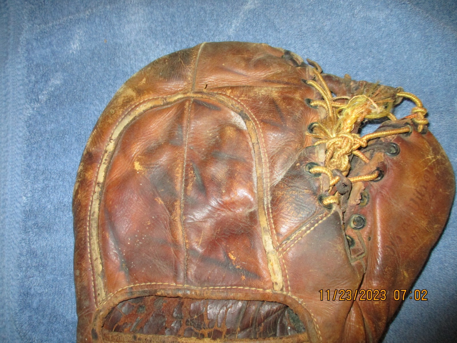 Vintage wilson Spalding Baseball Glove catchers mitt first base 1624696