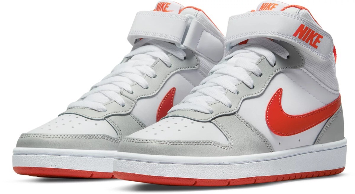 Nike Kids' Grade School Court Borough Mid Shoes (GS) Size 6Y