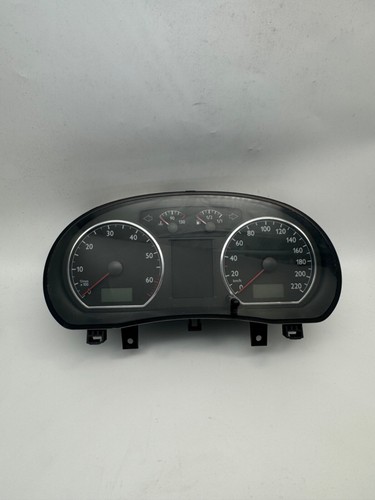 X255* Volkswagen Polo 9N Tacho Kombiinstrument 6Q0920802