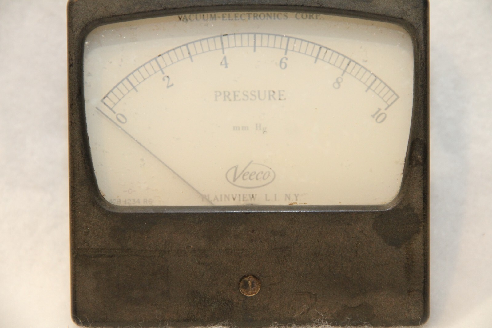 Vintage Veeco Vacuum Electronics Corp Pressure mm Hg Panel Meter