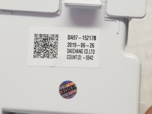 OEM Samsung Refrigerator Ice Maker Assembly PN DA97-15217B - Picture 6 of 12