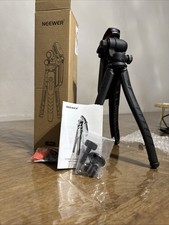 NEEWER TP35 Flexible Mini Tripod with Remote