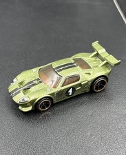 2016 Hot Wheels Ford GT LM Diecast Metallic Forest Green #1 Malaysia