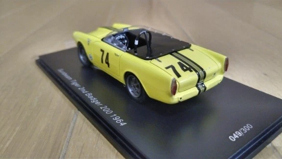 Modellino auto Spark 1/43 Sunbeam Tiger #74 1964 Badger 200 2nd Place K. Miles - Immagine 3 di 4