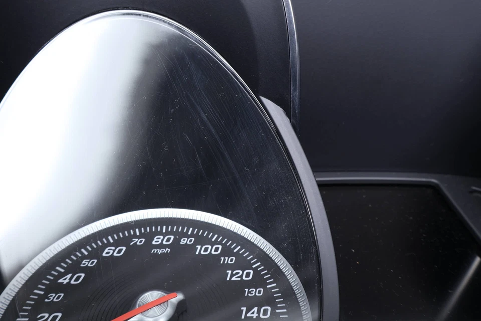 2017–2019 MERCEDES-BENZ GLC43 AMG — приборная панель/спидометр - Изображение 3 из 4