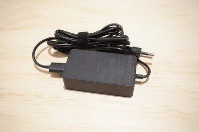 IFEART Surface Ladekabel 65W, 15V Ladegerät Kompatibel mit Microsoft Surface Pro