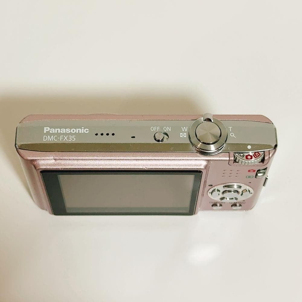 Panasonic LUMIX DMC-FX35 Pink Compact Digital Camera Tested