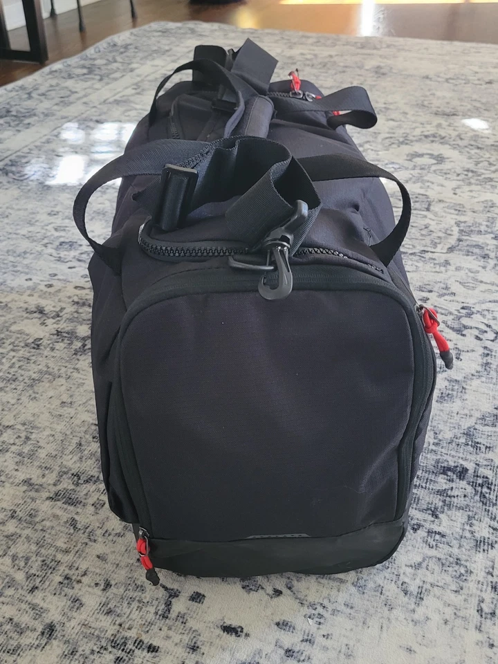 Nike Vapor Power Duffel Bag Multiple Compartments Gym Overnight Carry-On Bag  - Image 4 of 4