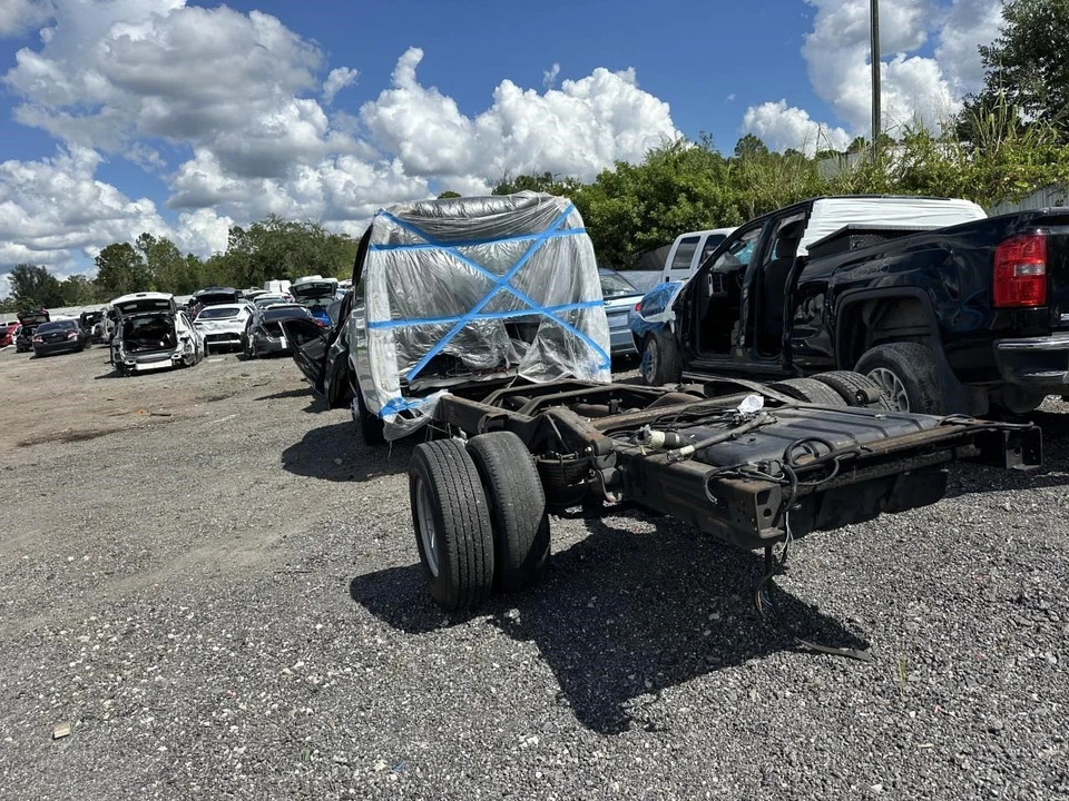 Rear Axle Cutaway Van DRW Thru VIN 1140494 Fits 10-17 EXPRESS 3500 VAN 575658 Foto 4 de 4