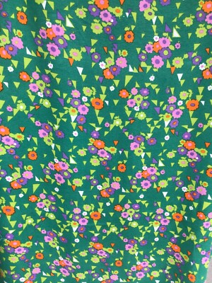 Vintage 60 s weicher Viskose Krepp Stoff grün Blumen Gänseblümchen Stoff 92cm x 245cm