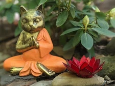 Cat Garden Statue | Zen Cat | Garden Decor | Meditating Cat | Cast-Stone Cats