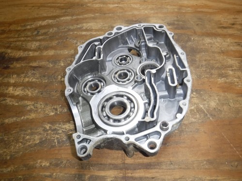 2004 TTR225 Crankcase Right Side Engine 1999 2000 2001 2002 2003 2004 - Picture 7 of 9