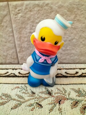 Disney Rubbertoys Lovely Collection Donald Vintage Doll Toy - Collector