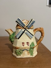 Vintage Dutch Windmill Porcelain Teapot Made in Japan