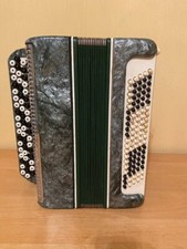 Knopfakkordeon Tenor 100 Bass UdSSR Sowjetisch Made in Russia Vintage Bajan