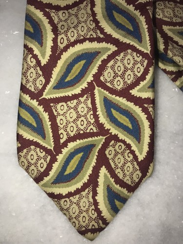 Liberty of London Men's 100% Silk Neck Tie Necktie-Burgundy Blue Pattern - Picture 3 of 5