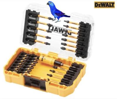 DeWalt 31 Piece FLEXTORQ Screwdriver Bit Set in Tough Case (PH,PZ, T)  DT70745T UK