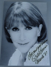 Autogramm US-Film-, TV- und Theater-Schauspielerin Julie Harris 1987 (100541)