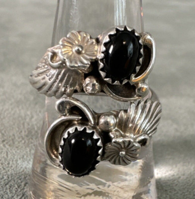Vintage Black Onyx Wrap Ring Sterling Leaf Tendrils Rain Drops Blossom size 7.75