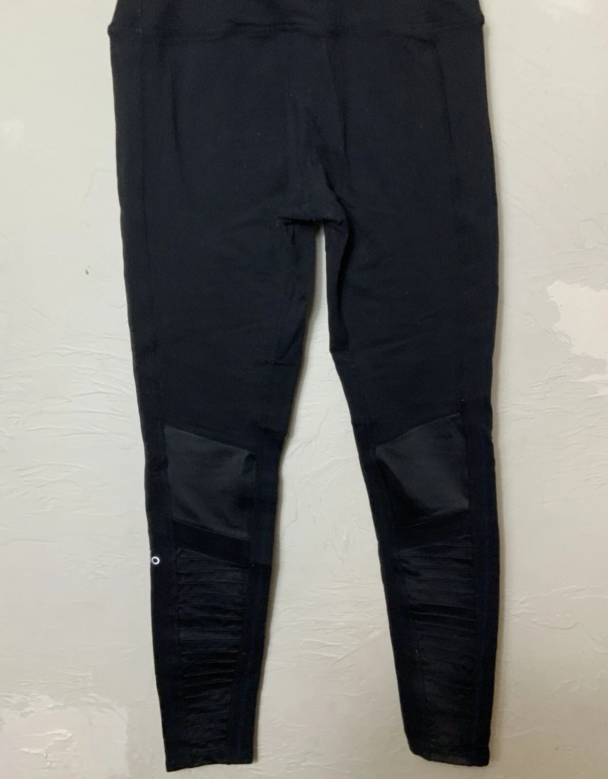alo-yoga high waist moto leggings