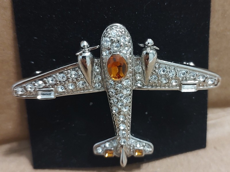 Airplane Pin