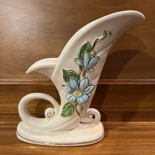 Vintage Hull Art Pottery Cornucopia Vase Blue Wildflowers H-10-8.5” USA