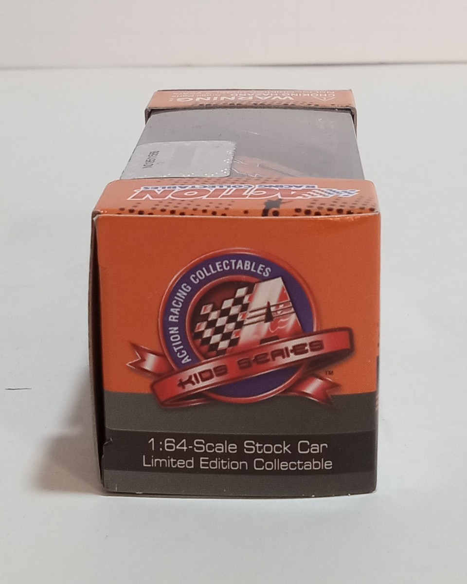 Denny Hamlin 2009 Action 1/64 #11 FedEx Express Toyota Camry