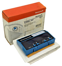 Honeywell S7800A 1001 Burner Control Keyboard Display Module S7800A1001