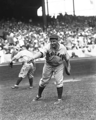 John C Schulte of the Chicago Cubs throwing a ball in 1929 Baseball Old Photo