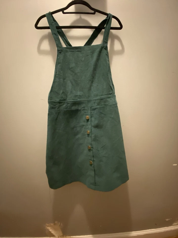 短袖连身裙 — 第 3/4 张图片