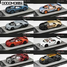 HH Model 1: 64 Bugatti Chiron Supersport 300 Resin Car Model Collection