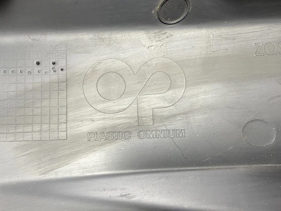 2018 PEUGEOT PARTNER front Left bumper grill 9810966077 — 第 4/4 张图片