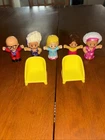 LOT OF 5 VINTAGE FISHER PRICE LITTLE PEOPLE REPLACEMENT + 2 CHAIRS ‼️