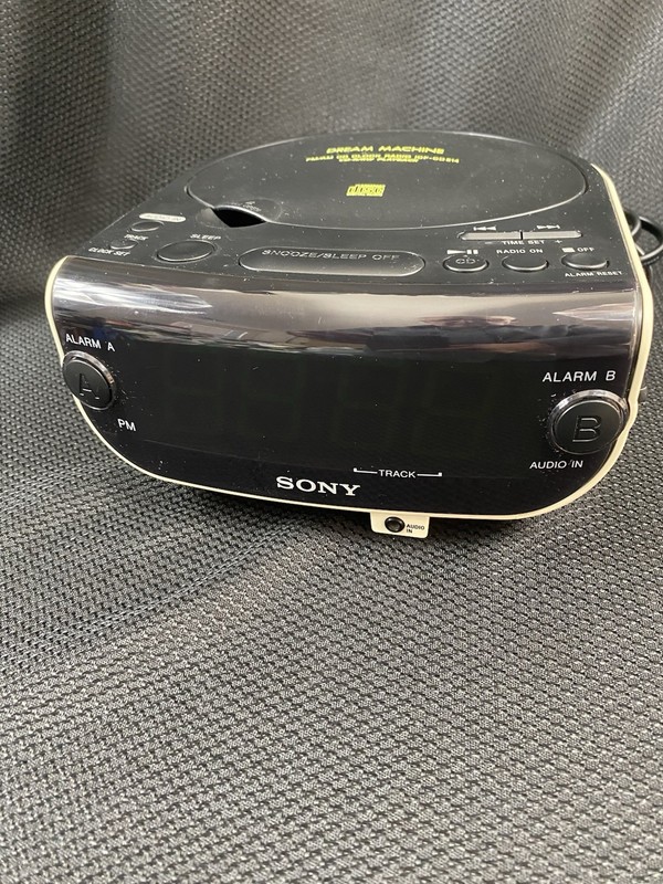 Sony ICF-CD814 Dream Machine AM/FM Clock Radio CD Player Tested Working