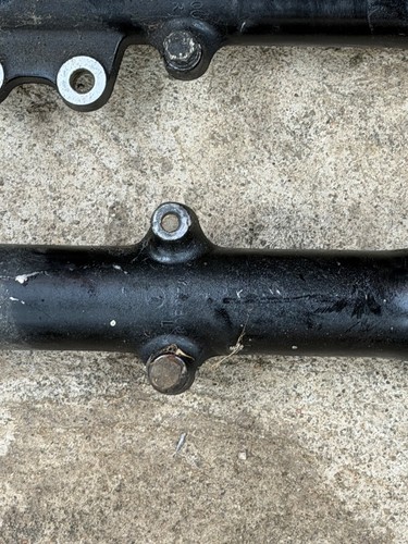 Yamaha Front Forks OEM Pair Suspension Tubes Straight Broken Bolt in Mount - Picture 2 of 2
