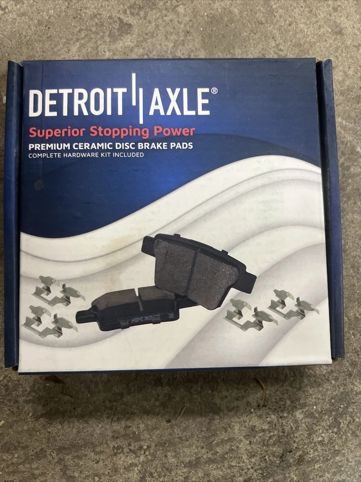 Rotores delanteros y traseros y pastillas de freno para un Subaru legacy/outback 2005-2009 Foto 4 de 4