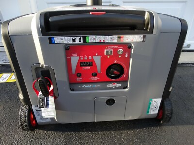 Briggs & Stratton P4500 Portable Gas Inverter Generator w/ Electric Start 030814